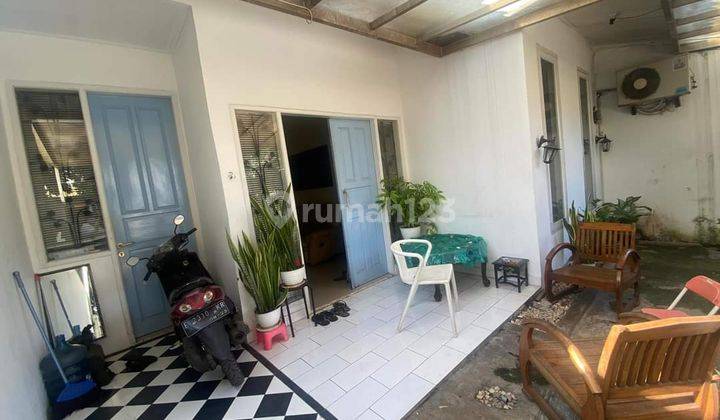 Rumah cantik siap huni murah di Graha Cinere 1