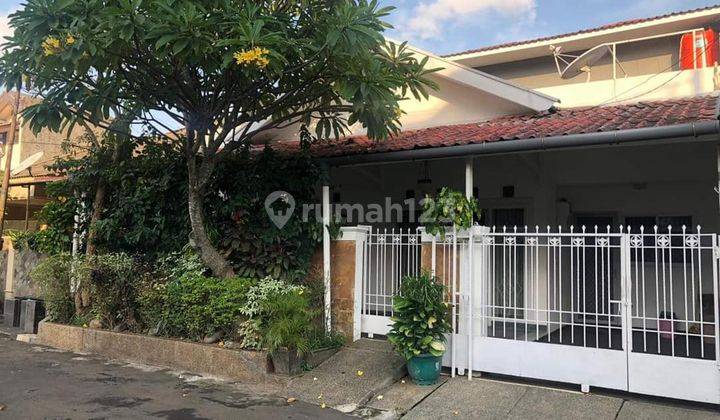 Rumah cantik komplek cinere dekat tol brigif 1