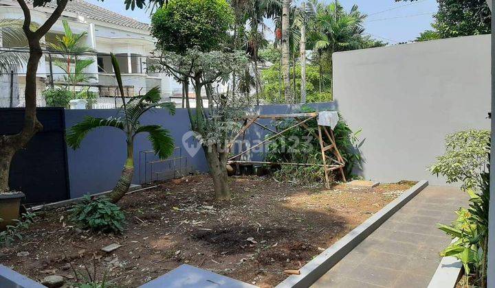 Rumah cantik Komplek Cinere dekat pimtu tol krukut harga bagus 2