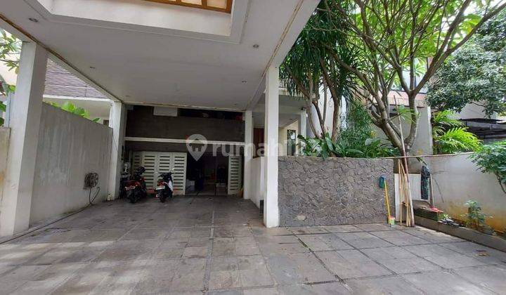 Rumah modern dan mewah cilandak jakarta selatan segera survey yuk 2