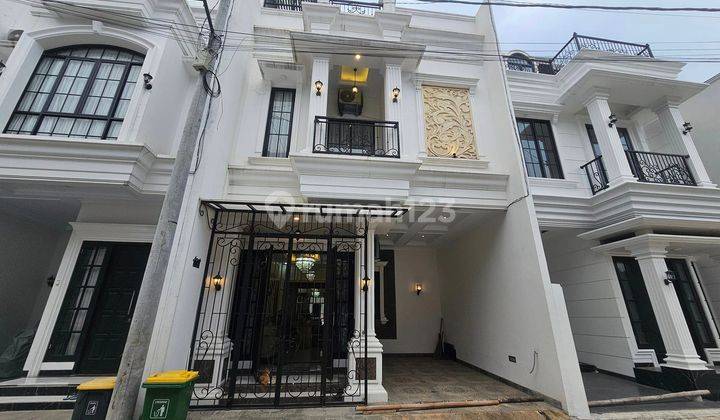 Rumah Mewah Furnish Harga Oke Banget di Jagakarsa Jakarta Selatan 1