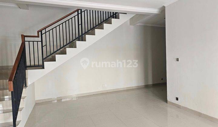 Rumah Mewah Dan Bagus Banget Dalam Cluster Hanya 5 Menit Menuju Pintu Tol Brigif 2