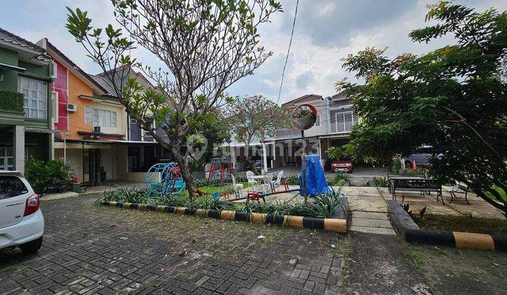 Rumah di Komek cinere nempel villa cinere mas 2 Lantai SHM Bagus 2