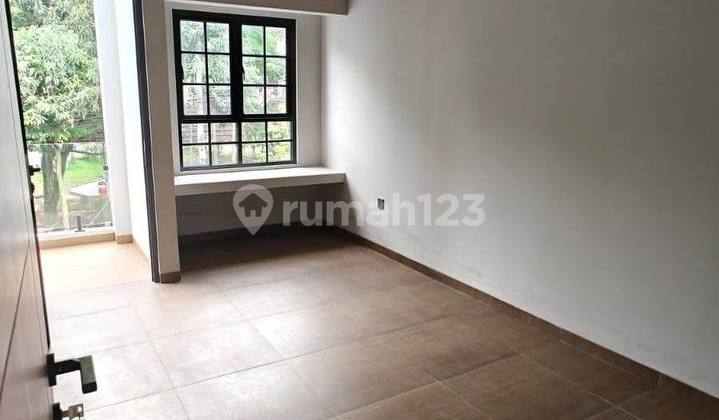 Newly Built House in Megapolitan Cinere Complex, Price Negotiable. 2