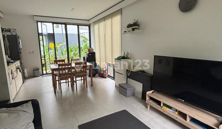 Megapolitan Cinere Complex House, Spacious and Comfortable 2