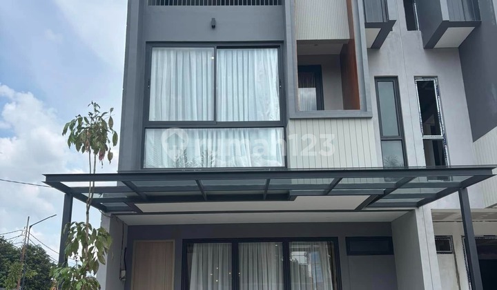 Brand New Cluster, Rumah Mewah & Modern di Jaksel, Lokasi Strategis! K Brand New Cluster, Rumah Mewah & Modern di Jaksel, Lokasi Strategis! K