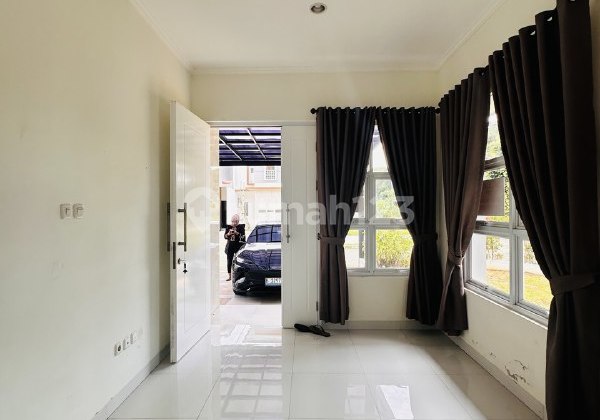 Hoek House in Cinere Park View - Graha Cinere 2