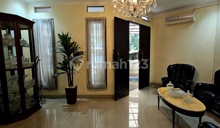 RUMAH KOKOH & SIAP HUNI di KOMPLEK BESAR LEBAK BULUS 2