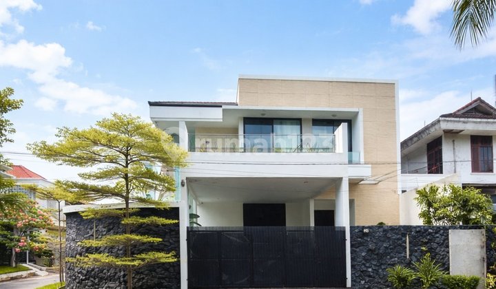 House in the Most Elite Complex in Lebak Bulus, South Jakarta