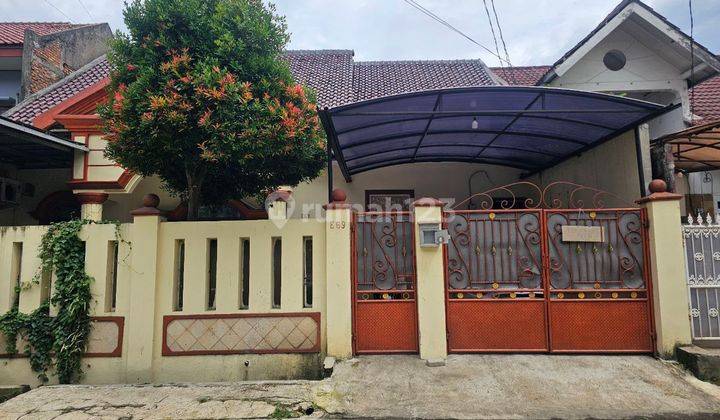 tampak depan rumah harga terbaik di cinere