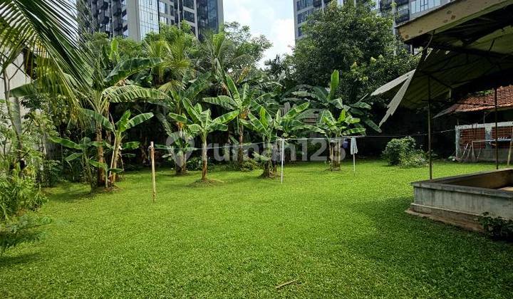 "Rare Find! Land Value House in Cilandak – Luxurious Location at a Friendly Price!" "Rare Find! Land Value House in Cilandak – Luxurious Location at a Friendly Price!"