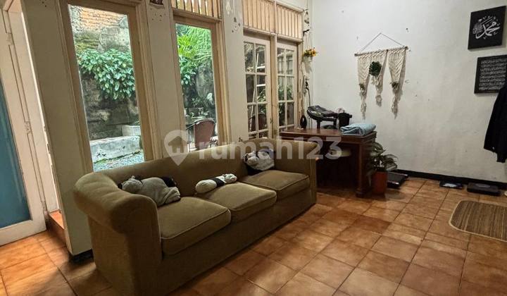 House in Cinere Complex near Brigif Toll Gate. 2