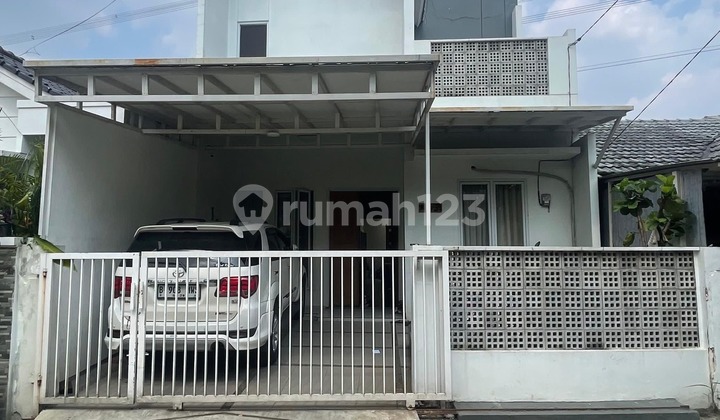 Rumah Model Skandinavian House Mdern Komplek Cinere Dekat Pimtu Tol. Wajib Survey