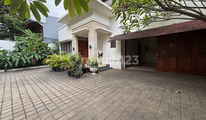 Rumah Tropis Modern – Siap Huni & Berpotensi Komersial Antasari Jakarta Selatan 1