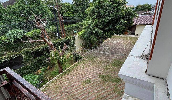 Rumah 2 Lantai Bagus di Cirendeu, Jakarta Selatan 2