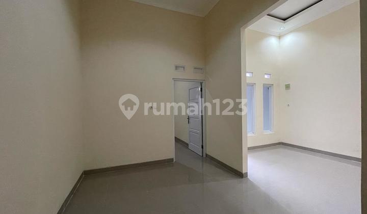 DI JUAL BARU RUMAH SIAP HUNI SELANGKAH DARI SUMARECON