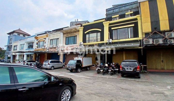 Ruko gandeng 3 lantai di Melati Mas Square 1