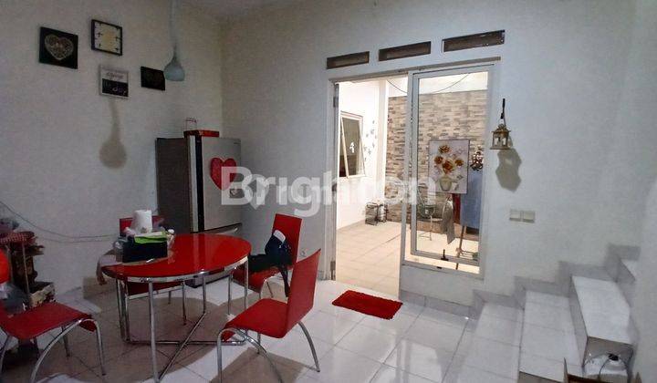 Rumah 2 lantai fully furnished di kawasan Scientia Summarecon Serpong 2