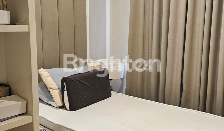 Rumah Cantik 2 Lantai Fully Furnished Dekat Pusat Kuliner Anniva