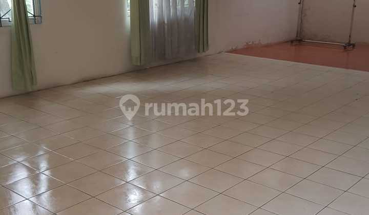 Townhouse Taman Paris 2 Floors Corner Position Rarely Available 2