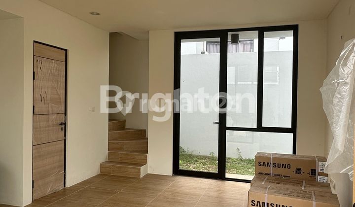 New 2-story corner house position at Cendana Icon Lippo Karawaci Utara. 2