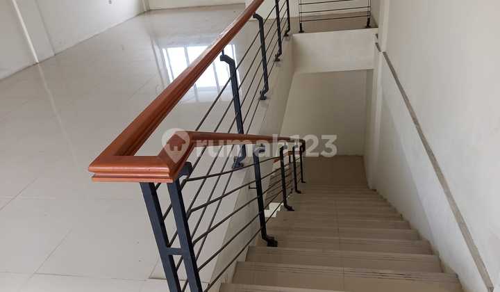 2-Storey Linked 3 Shophouses Bizpoint Jl. Pemda Tigaraksa Near Citra Raya Housing 2