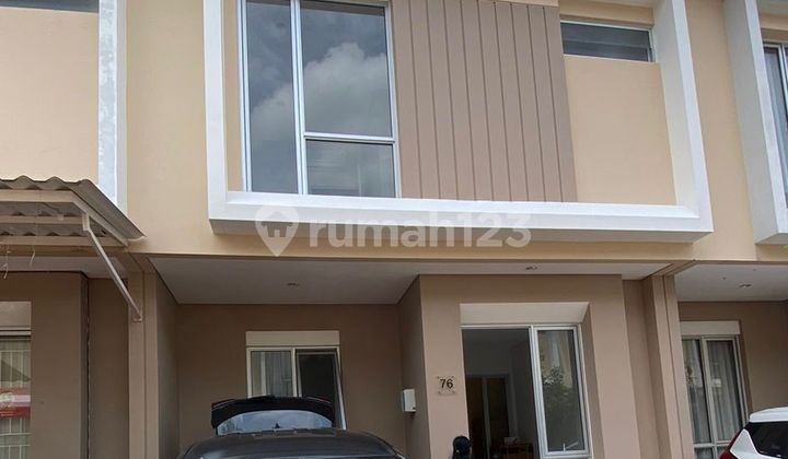 For Quick Sale, Neatly Furnished House in Milano Gading Serpong