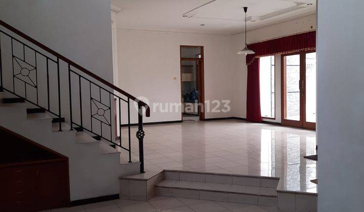 Mimpi Panjang.. Rumah Besar Strategis di Sayap Cipaganti Bandung 1