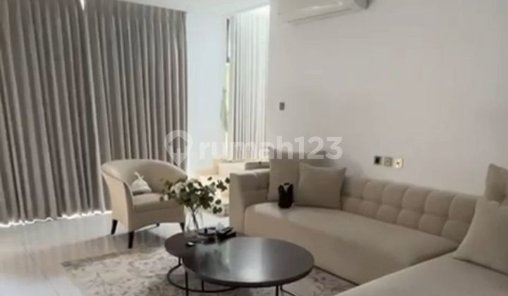 Ada Kolam Renangnya Nih Rumah Baru Di Setiabudi Regency Bandung