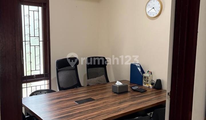 Quick Sale Negotiable House Near Alun-Alun in Istana Gardenia Cimahi 2