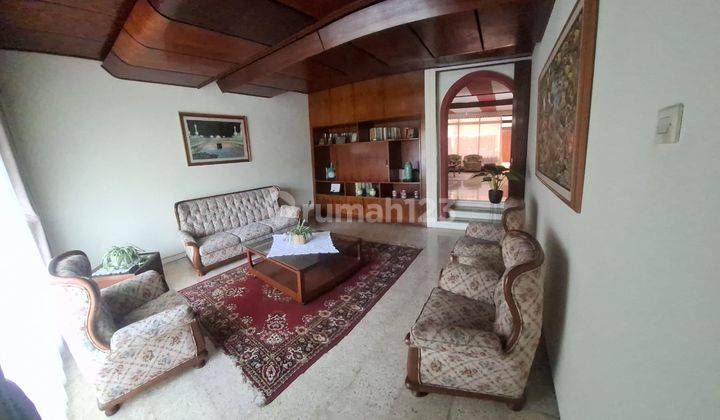 Konsep Vintage Mewah Old Money Rumah Sukajadi Pasteur Bandung 1