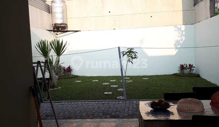 Deket Alun Alun Rumah Halaman Luas Murah Istana Gardenia Cimahi