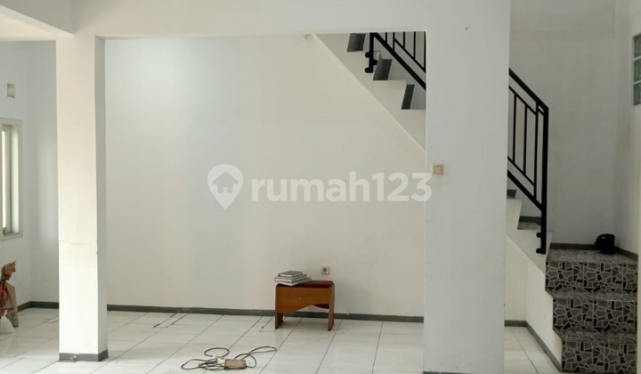 Murah Rumah Deket Pemkot di Pondok Mutiara Cibabat Cimahi