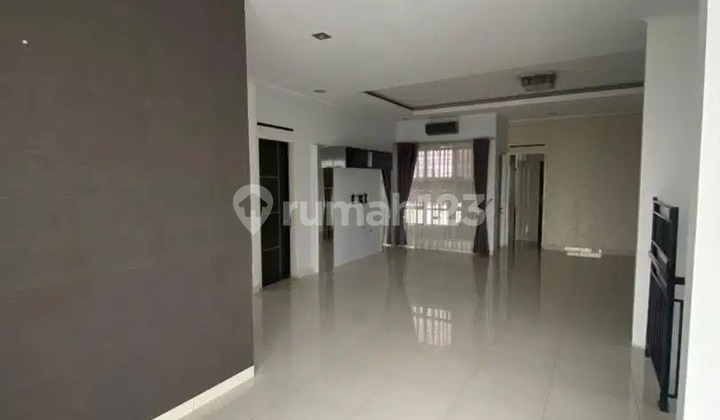 Rumah Luas Mewah Tuk Sultan Di Taman Mutiara Cimahi Nego Rumah Luas Mewah Tuk Sultan Di Taman Mutiara Cimahi Nego