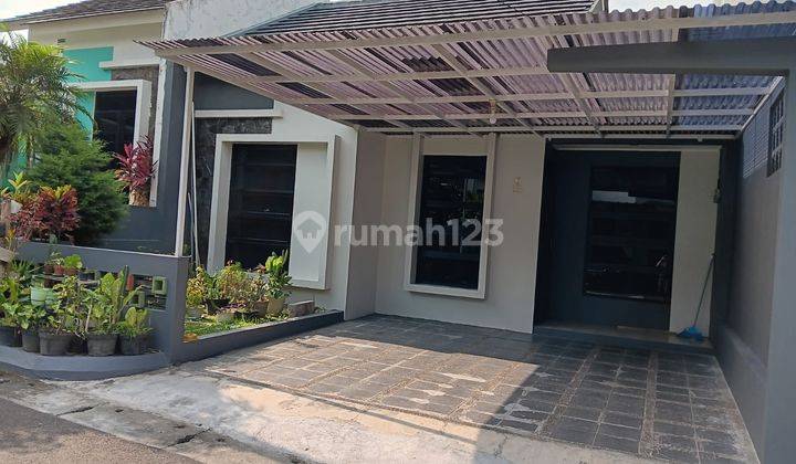 Yu Baru Banget Renov Rumah Keren Lembah Hijau Cihanjuang Bandung 1