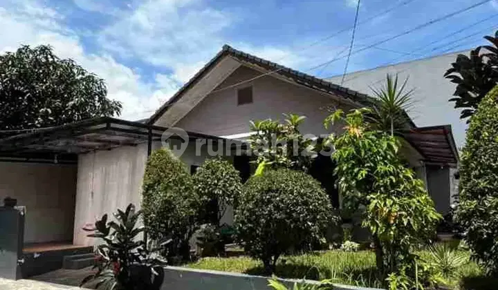 One Step to the Affordable House Negotiation Square of Istana Gardenia Cimahi