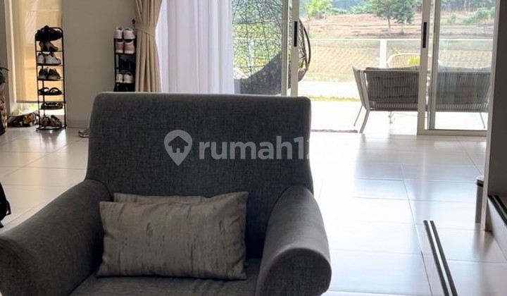 Two-Story Lake View House in Premium Cluster, Kota Baru Parahyangan Two-Story Lake View House in Premium Cluster, Kota Baru Parahyangan