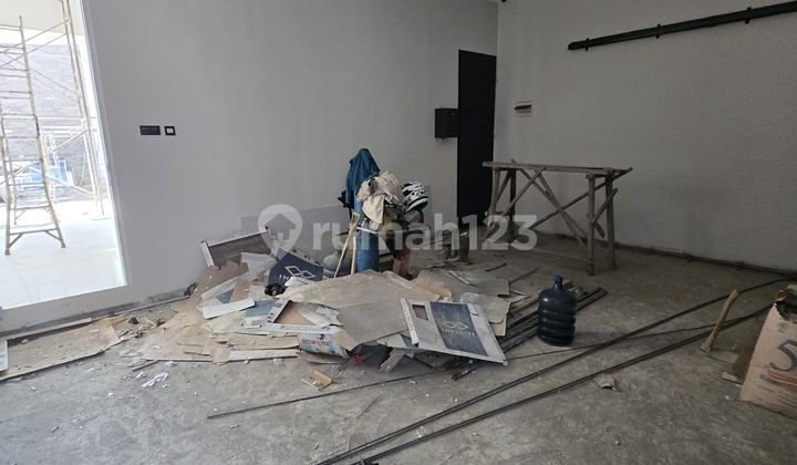 Spacious 2-Story New House in East Pasirluyu