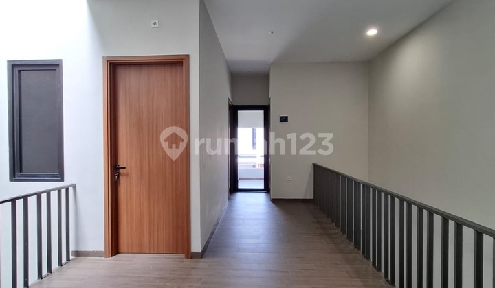 Rumah 2 Unit Strategis Di Mekarwangi Dekat Pusat Perbelanjaan