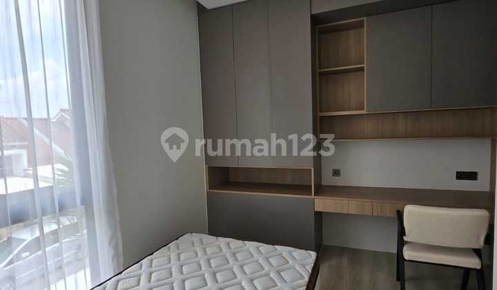 Rumah Minimalis Modern Full Furnished di Kota Baru Parahyangan 2