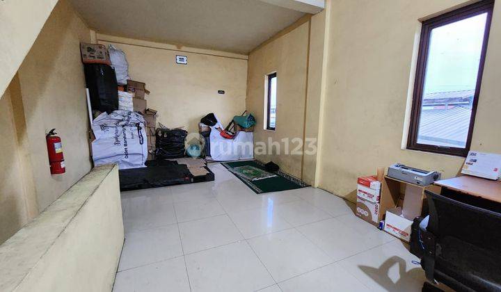 Ruang Usaha Dan Gudang Terawat di Jalan Raya Kopo , Bandung 7