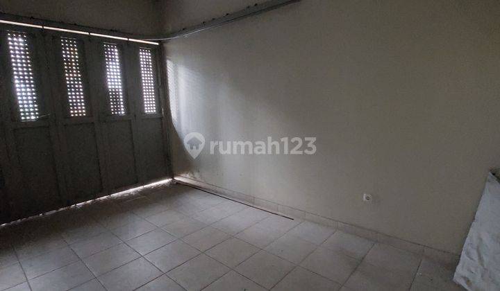 Harga Bawah Pasar Rumah 2 lantai Setra Duta Pasteur Bandung 7