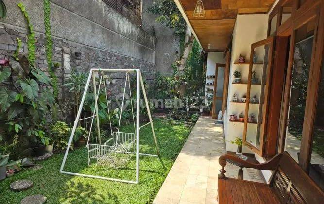 Jual Rumah Strategis Dekat Kampus Maranatha Setra Sari Bandung 2