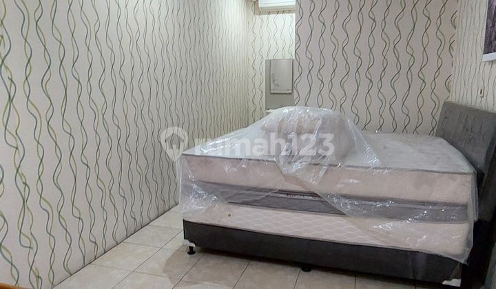  Rumah Semi Furnished Terawat di Taman Kopo Indah 2