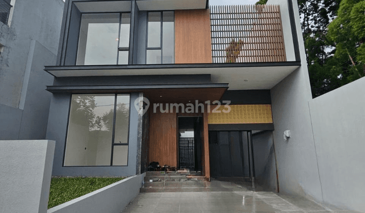 Rumah Bangunan Baru dengan Furniture Bandung Utara Setraduta 1