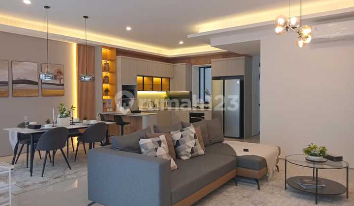 Rumah Baru Eksklusif Full Furnished Lokasi Strategis Dekat Tol