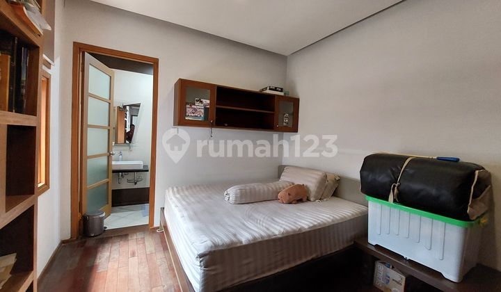 Quick Sale 2-Story House in Taman Millenium Pasteur Bandung 2