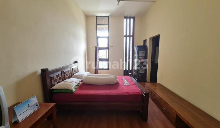 Rumah 2 Lantai Luas Nyaman di Jalan Pelikan Andir Kota Bandung 2