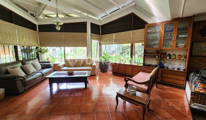 Jual Cepat Rumah Luas Asri Di Jalan Pahlawan Kota Bandung Jual Cepat Rumah Luas Asri Di Jalan Pahlawan Kota Bandung