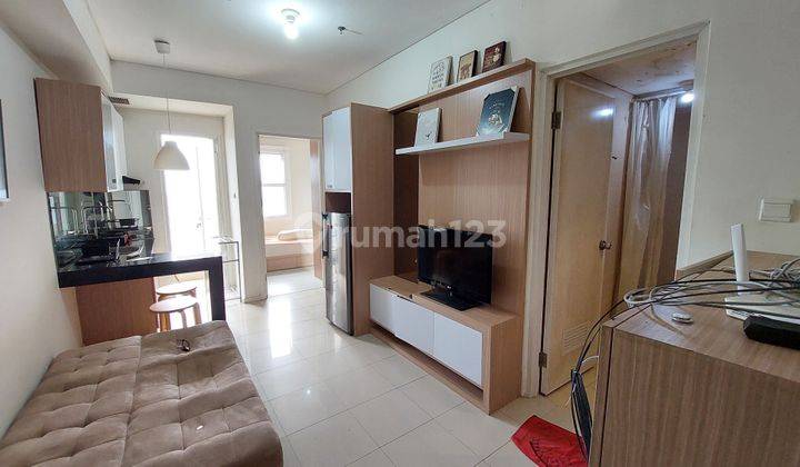 Disewa Apartemen 2BR Lantai 12 Parahyangan Residence 1